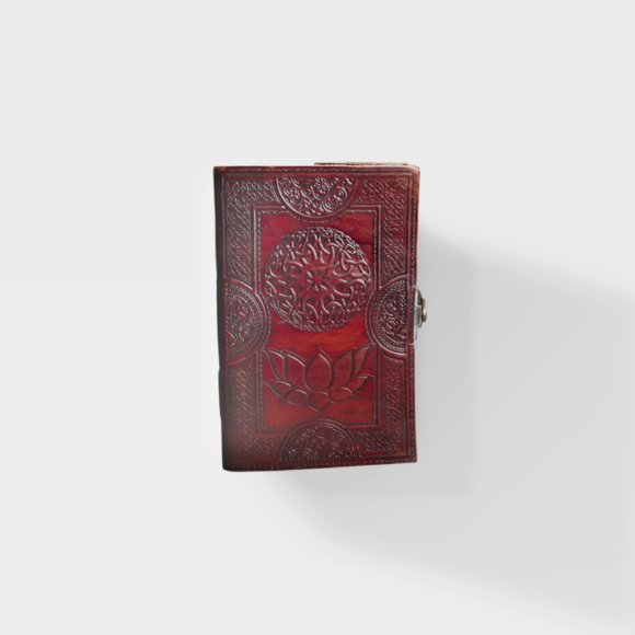 Celtic Lilly - 9x6 - Large Leather Journal