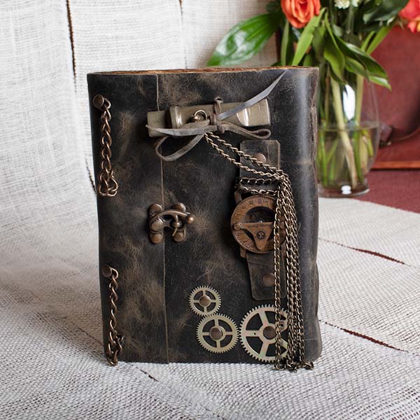 Time Travelers Steam Punk - 6x9 - Black Leather Journal - Image 2