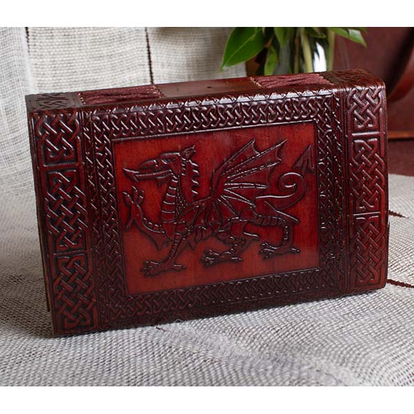 Welsh Lion - 6x9 - Leather Journal - Image 3